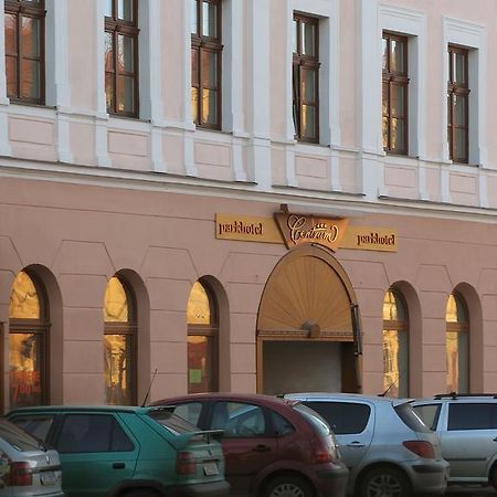 Parkhotel Centrum Spišská Nová Ves Exteriör bild