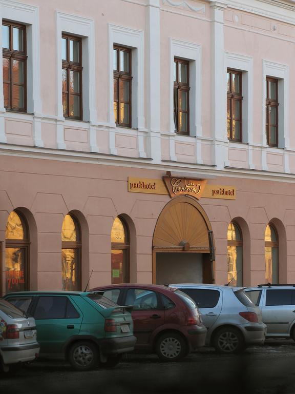 Parkhotel Centrum Spišská Nová Ves Exteriör bild