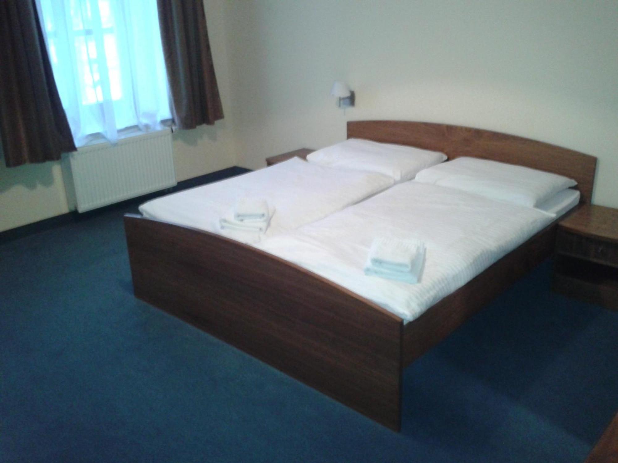 Parkhotel Centrum Spišská Nová Ves Exteriör bild
