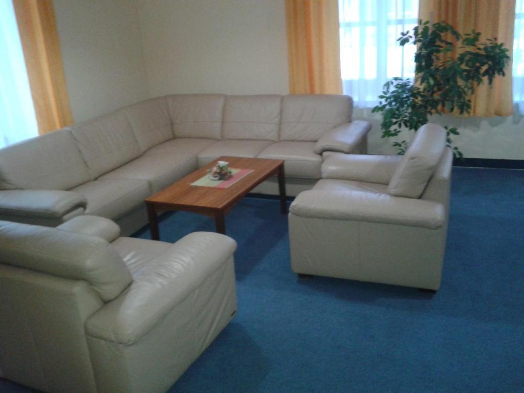Parkhotel Centrum Spišská Nová Ves Rum bild